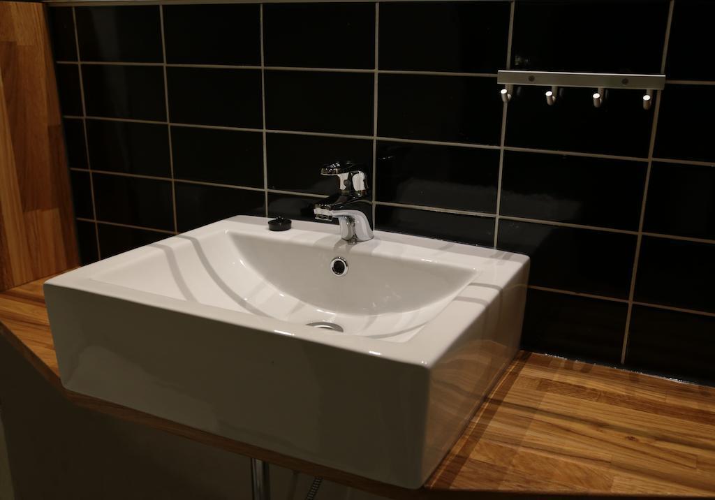 Hotelli Ville Apartment Τάμπερε Δωμάτιο φωτογραφία